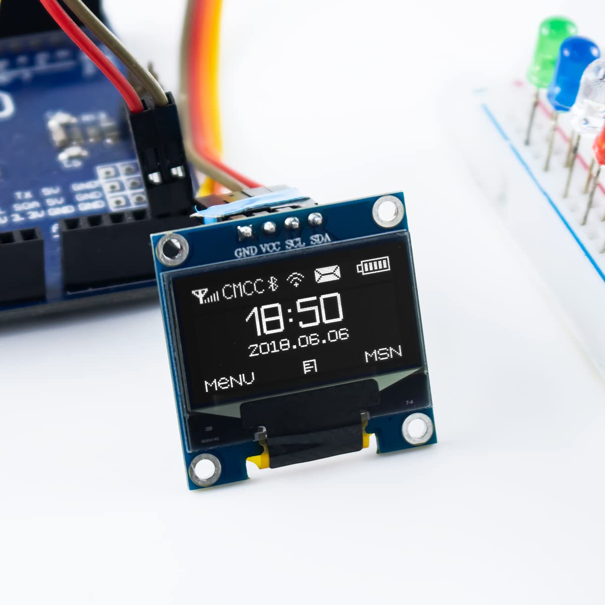 وحدة عرض OLED I2C IIC مقاس 0.9 - مراجعة Oled Display 0.96 وسعره